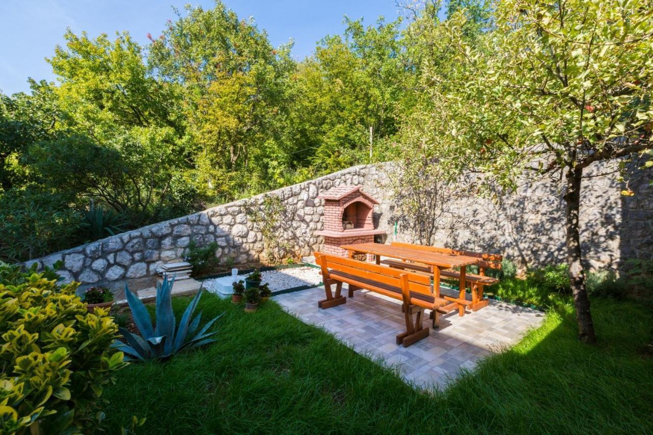 Stupar Apartment Crikvenica Exterior photo