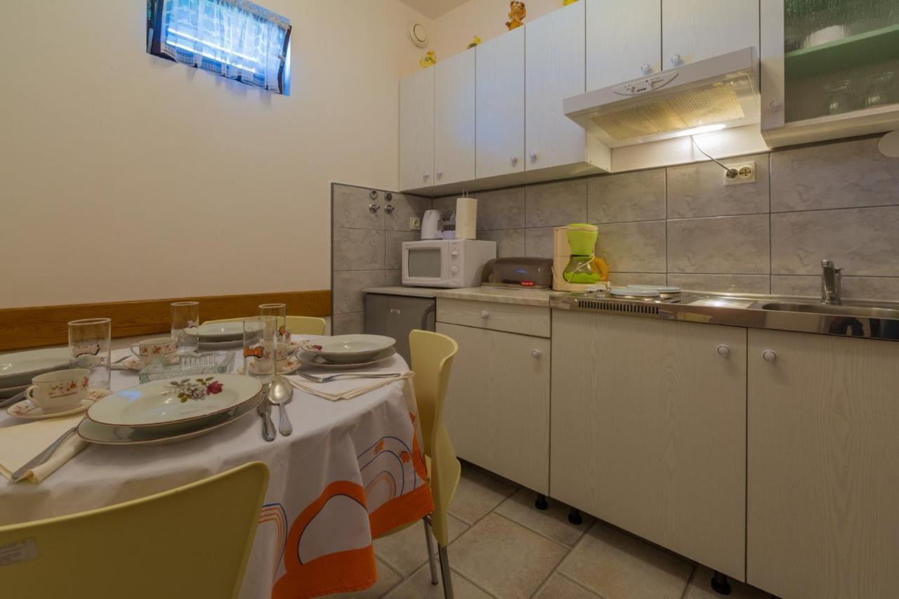 Stupar Apartment Crikvenica Exterior photo